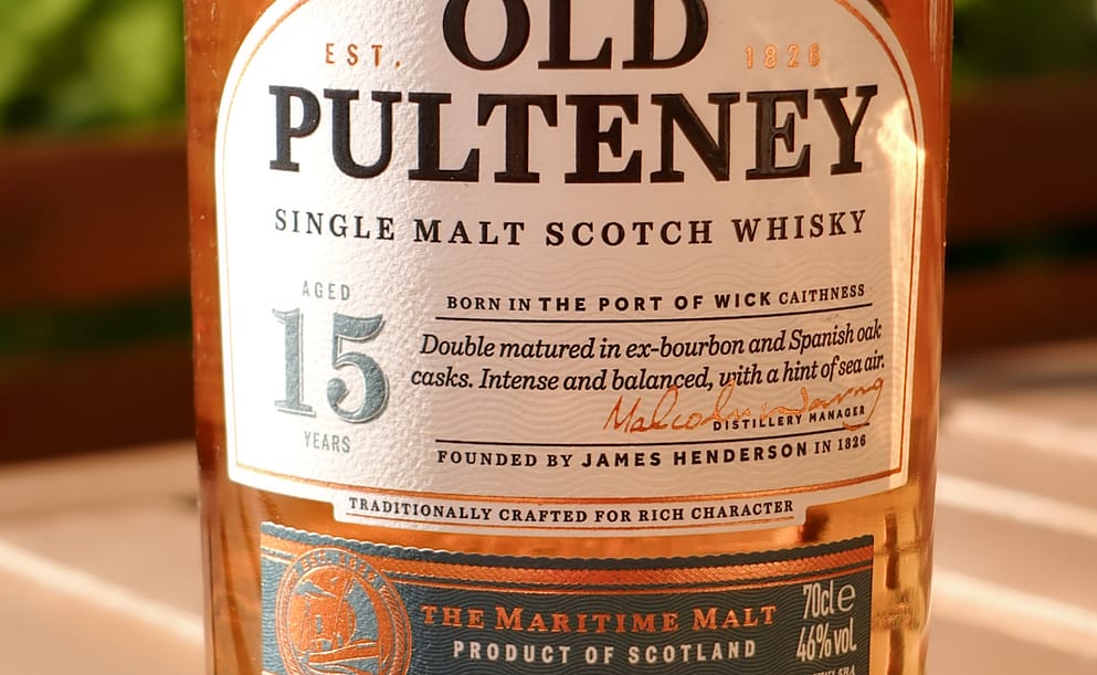Teenage Whisky Kicks: Old Pulteney 15 Year Old Review - The Road