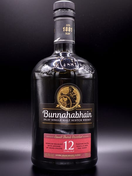 Bunnahabhain 12 review: unusual unpeated Islay, part 1. - The Road