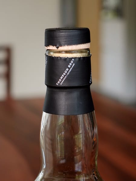 Thompson Bro.s SRV5 Blended Malt bottle neck