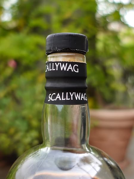 Douglas Laing's Scallywag 10 year old neck seal