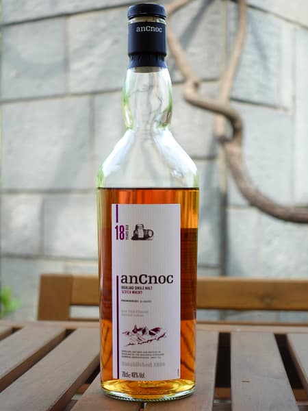anCnoc 18 year old highland single malt bottle
