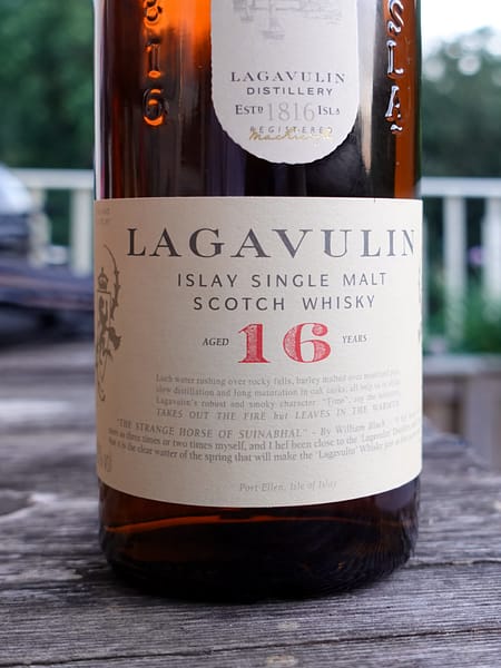 Lagavulin 16 year old label
