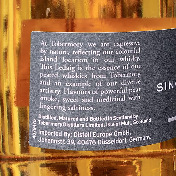 Details of the Ledaig 10 label.
