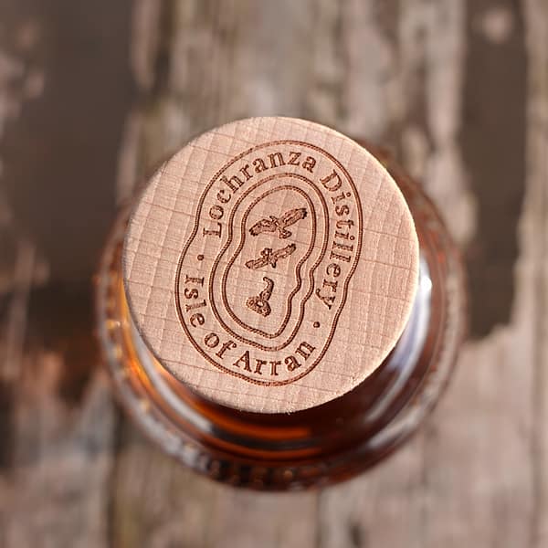 Arran Quarter Cask "The Bothy" cap image depicting the distillery logo shaped as the outline of the Isle of Arran
