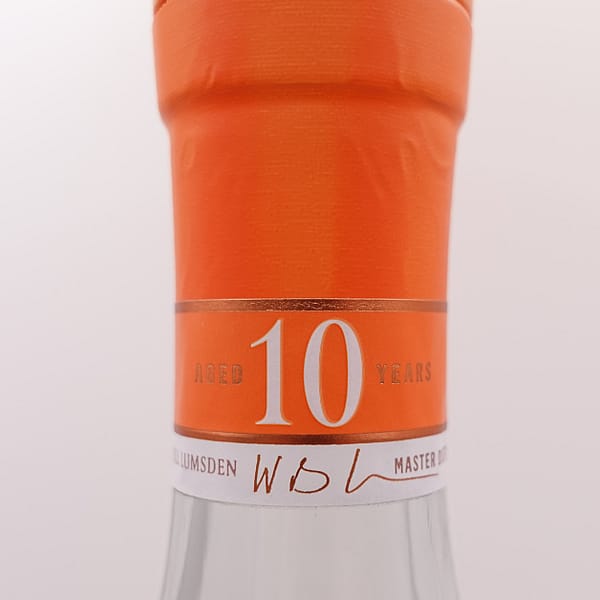 Glenmorangie 10 bottle neck detail, showing the 10 year old statement and master distiller bill Lumsden signature